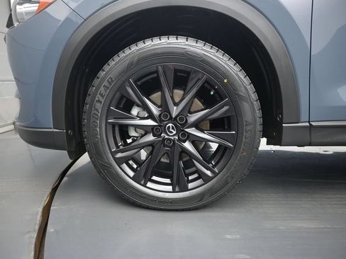 Used 2021 MAZDA CX-5 Carbon Edition FWD image 26