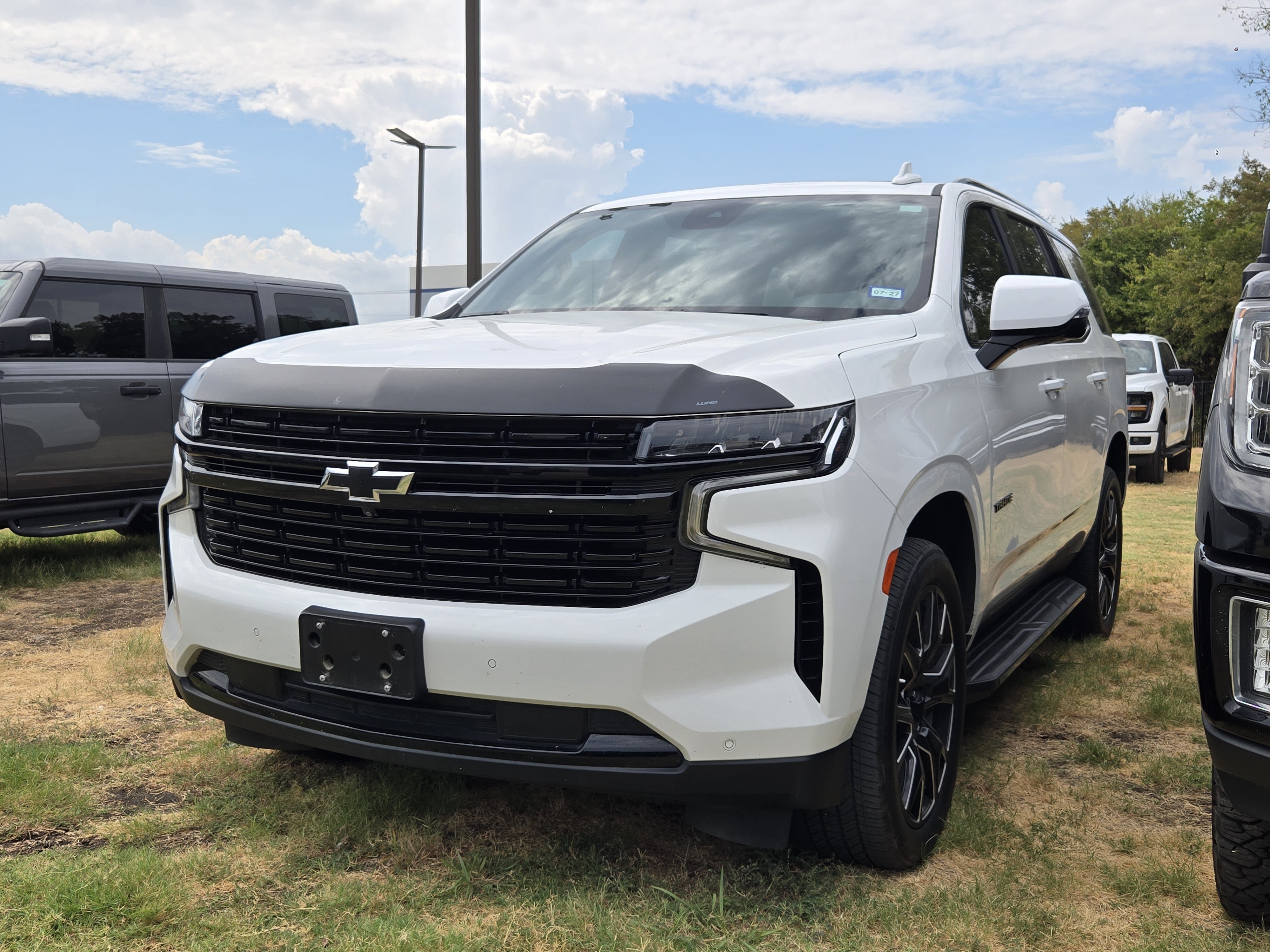 Used 2024 Chevrolet Tahoe RST w/ Luxury Package RWD image 3