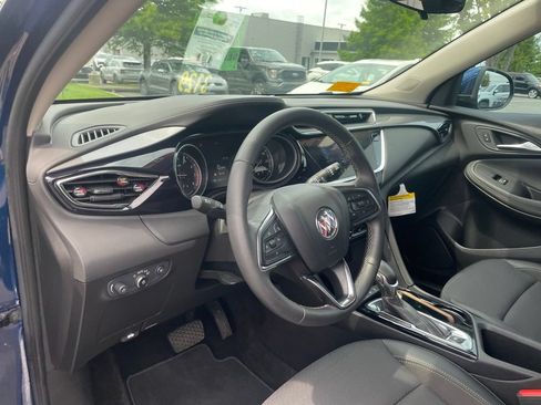 Used 2023 Buick Encore GX Select FWD image 9
