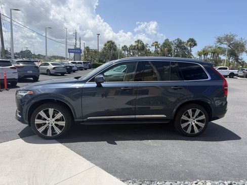 Certified 2024 Volvo XC90 B5 Plus w/ Protection Package Premier AWD/4WD image 6