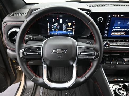 Used 2023 Chevrolet Colorado Z71 w/ Z71 Convenience Package 2 image 12