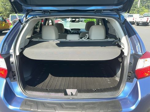 Used 2017 Subaru Crosstrek 2.0i Premium w/ Moonroof Package AWD/4WD image 7
