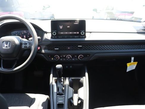 Certified 2025 Honda Accord SE image 14