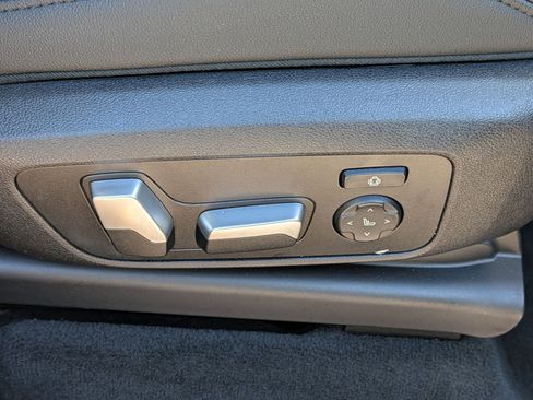 Used 2021 BMW X3 sDrive30i w/ Convenience Package image 40