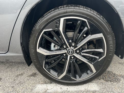 New 2026 Nissan Altima 2.5 SR AWD/4WD image 11