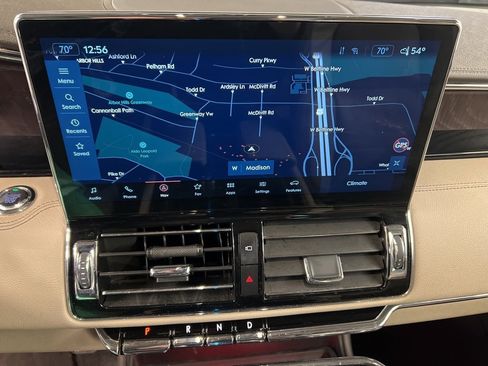 Certified 2022 Lincoln Navigator L Reserve image 11