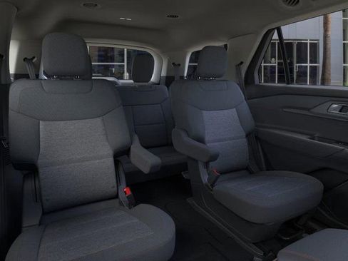New 2026 Ford Explorer Active image 11