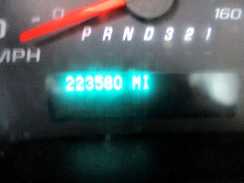 Used 2011 Chevrolet Express 1500 image 12