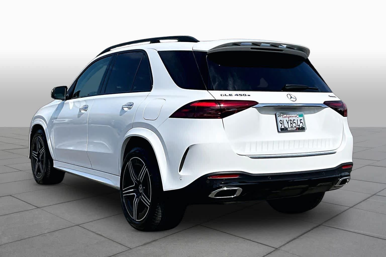 Used 2024 Mercedes-Benz GLE 450e 4MATIC image 11