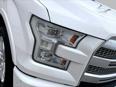 Used 2015 Ford F150 Platinum w/ Equipment Group 701A Luxury RWD image 28