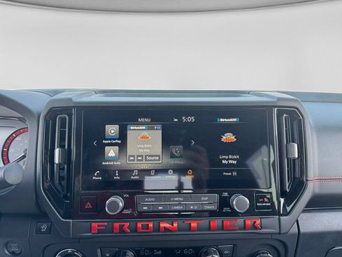 Used 2026 Nissan Frontier PRO-4X w/ Pro-4x Convenience Package AWD/4WD image 10