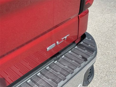 Used 2023 GMC Sierra 1500 SLT w/ SLT Premium Plus Package image 14