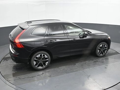 New 2026 Volvo XC60 B5 Plus w/ Protection Package Premier image 31