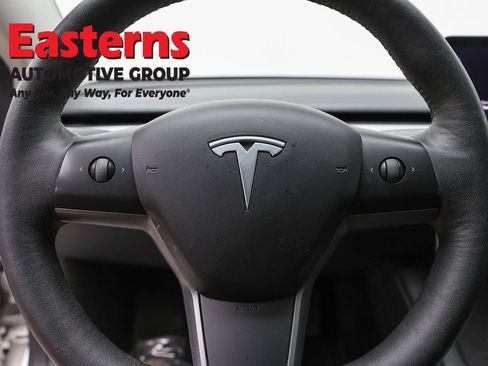 Used 2023 Tesla Model 3 Standard Range RWD image 10