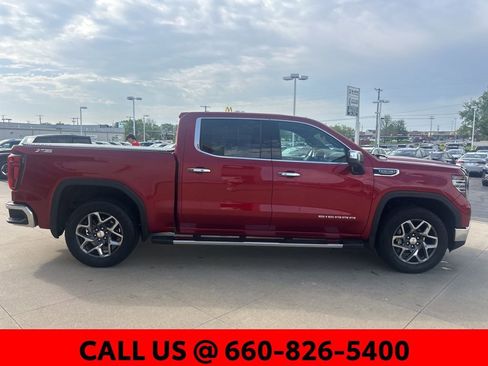 Used 2024 GMC Sierra 1500 SLT w/ SLT Premium Plus Package image 4