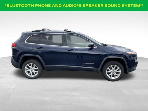 Used 2014 Jeep Cherokee Latitude w/ Comfort/Convenience Group image 4