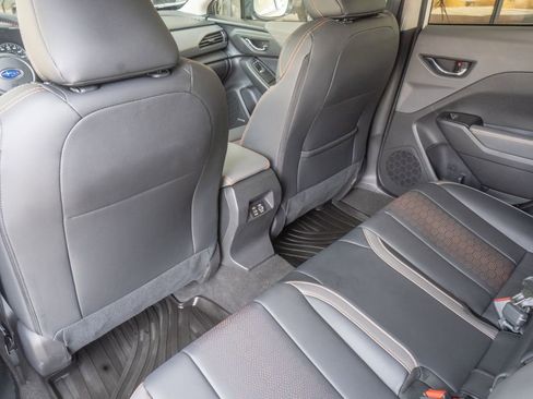 Certified 2025 Subaru Crosstrek 2.5i Limited w/ Popular Package #4A image 18