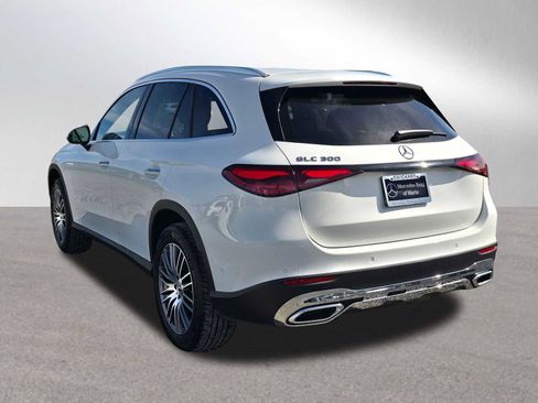 Used 2026 Mercedes-Benz GLC 300 image 5