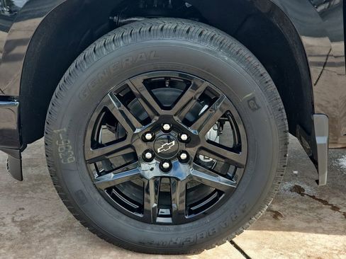 New 2026 Chevrolet Silverado 1500 Custom image 36