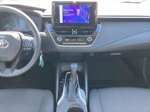 Certified 2025 Toyota Corolla LE image 16