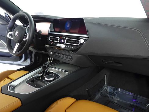 Used 2025 BMW Z4 M40i image 17