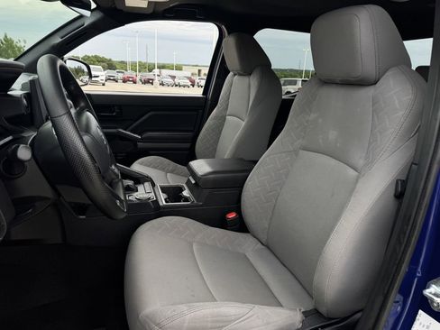 Used 2024 Toyota Tacoma 2WD Double Cab image 23