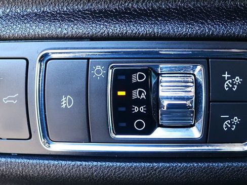 Used 2021 Lincoln Corsair Reserve image 44