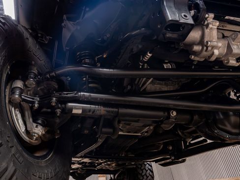 Used 2022 Jeep Wrangler Rubicon AWD/4WD image 13