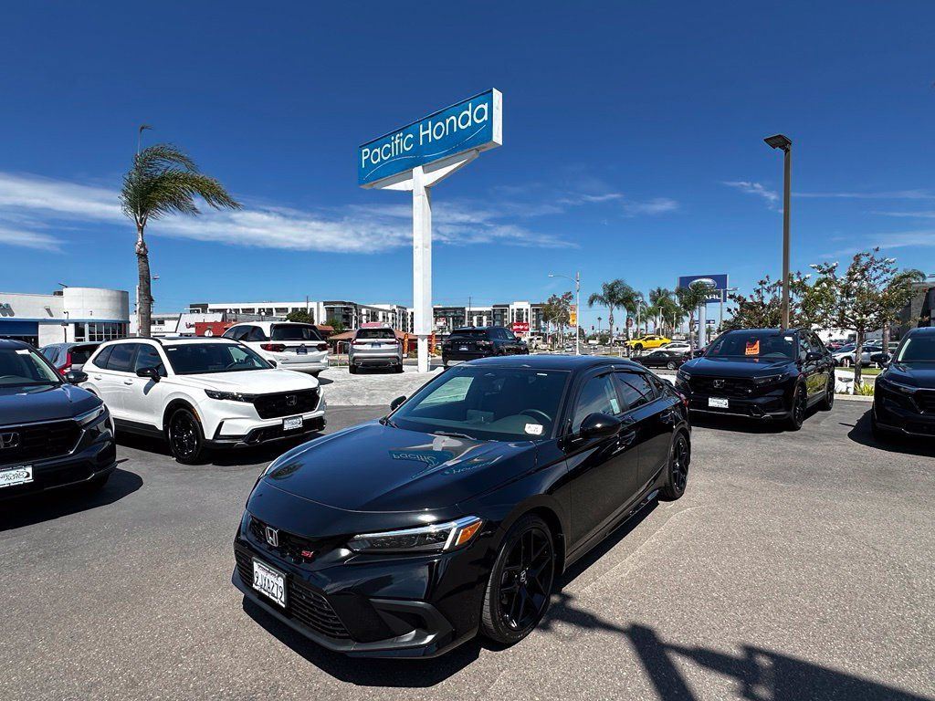 Certified 2024 Honda Civic Si image 2