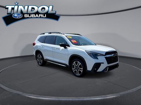 Certified 2025 Subaru Ascent Touring w/ Popular Package #2 AWD/4WD image 11