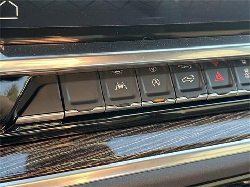 New 2026 GMC Sierra 1500 Elevation w/ LPO, Elevation Black Package image 18