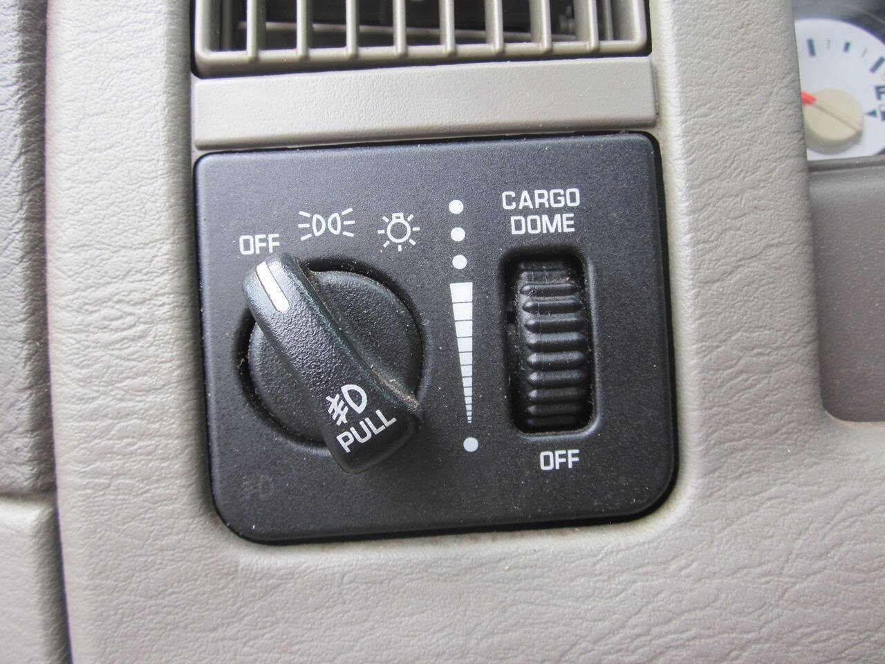 Used 2003 Dodge Ram 1500 Truck 2WD Regular Cab image 24