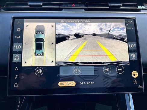 Used 2024 Land Rover Range Rover Sport Dynamic SE image 23