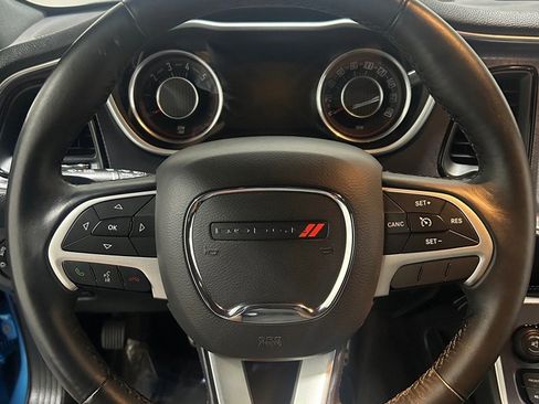 Used 2016 Dodge Challenger R/T Scat Pack w/ Leather Interior Group image 14