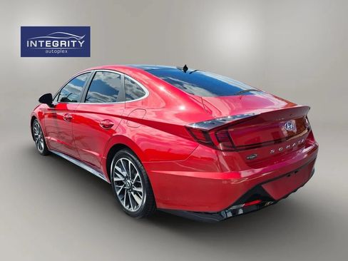 Used 2020 Hyundai Sonata Limited w/ Cargo Package FWD image 3