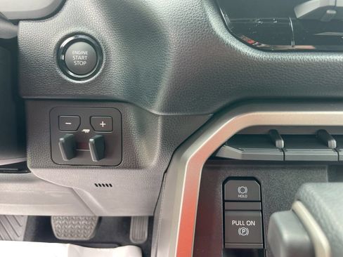 New 2026 Toyota Tundra SR5 w/ SR5 Convenience Package RWD image 15