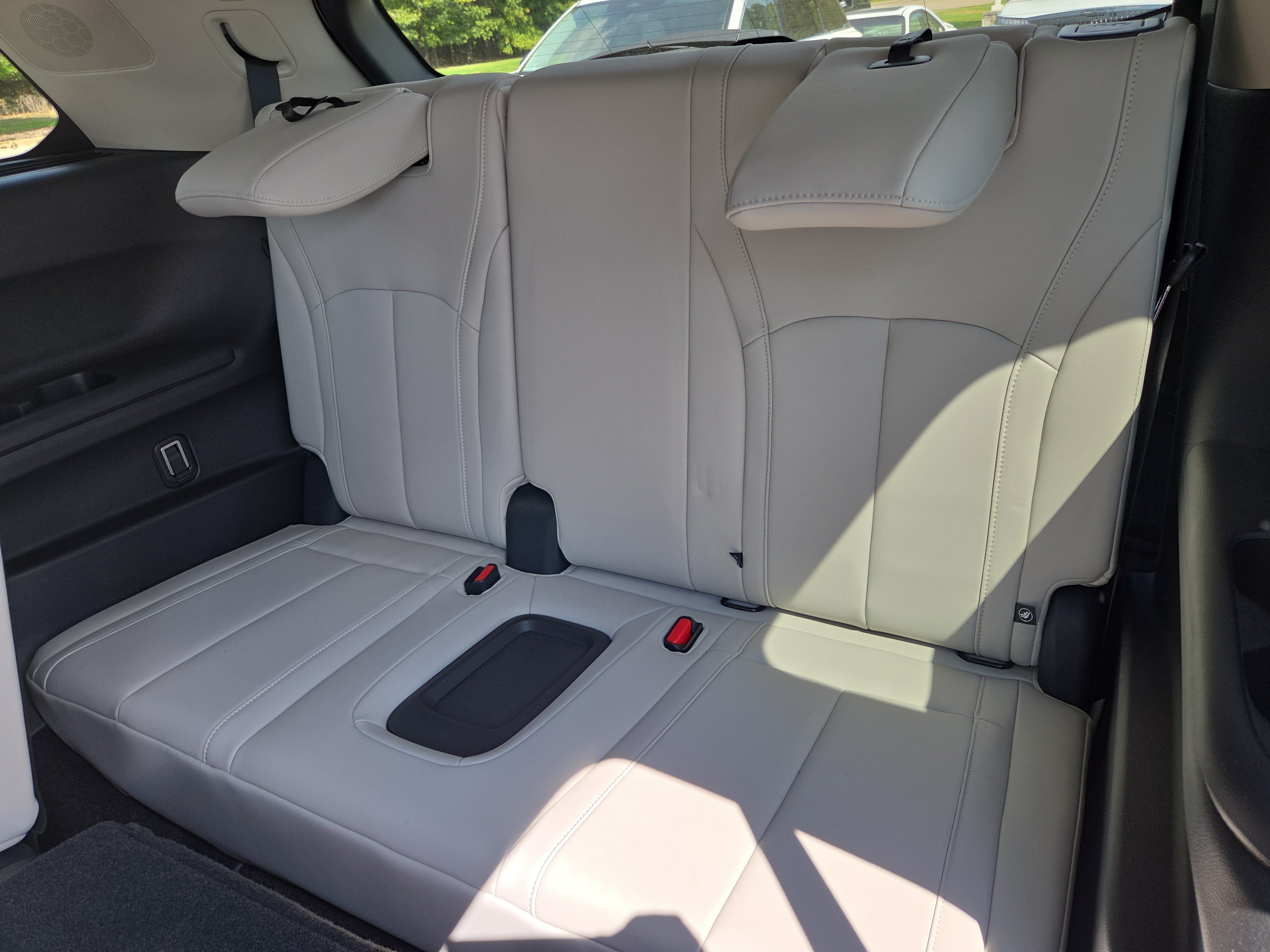 Used 2027 INFINITI QX60 Luxe w/ Cargo Package AWD/4WD image 9