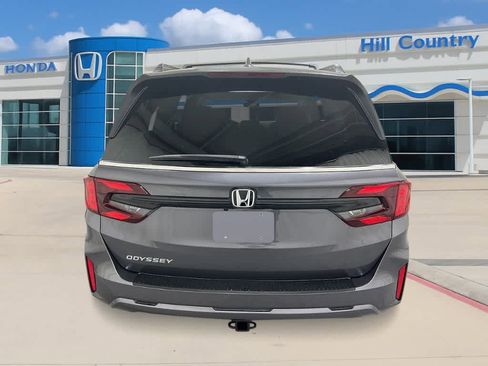 New 2026 Honda Odyssey EX-L image 4