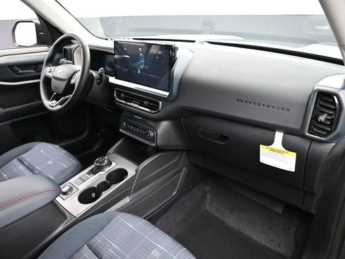 New 2025 Ford Bronco Sport Heritage w/ Convenience Package image 32