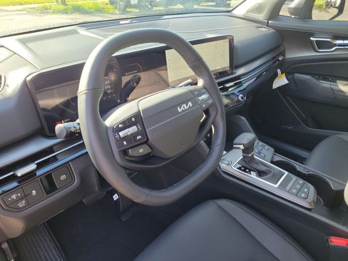 New 2026 Kia Sportage SX FWD image 24