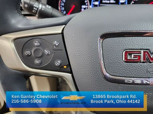 Certified 2023 GMC Acadia Denali w/ Denali Technology Package image 12