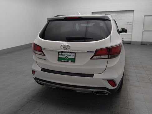 Used 2018 Hyundai Santa Fe SE w/ Cargo Package FWD image 7