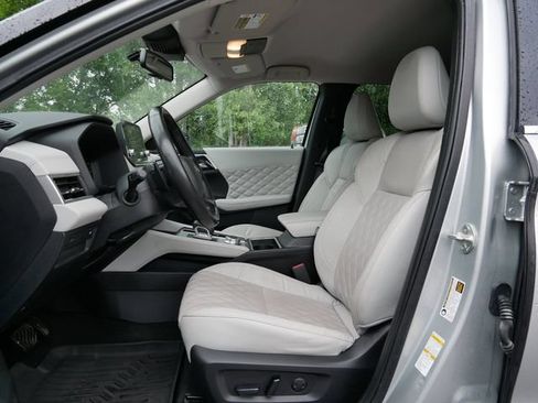 Used 2022 Mitsubishi Outlander SEL AWD/4WD image 14