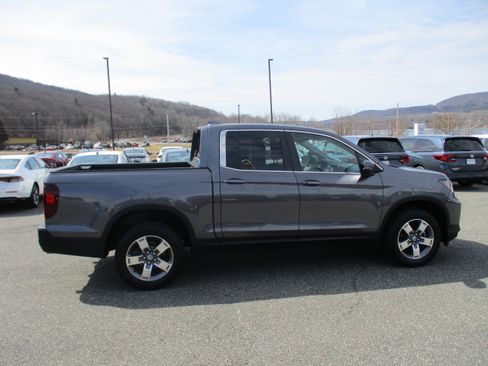 Certified 2024 Honda Ridgeline RTL image 4