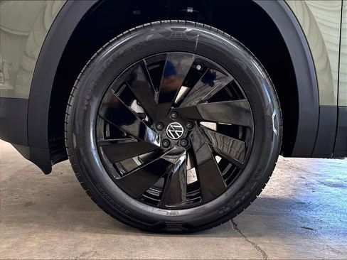 New 2026 Volkswagen Atlas SE AWD/4WD image 13