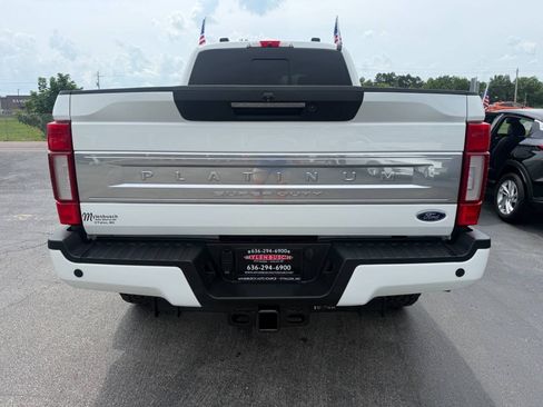 Used 2022 Ford F250 Platinum AWD/4WD image 6