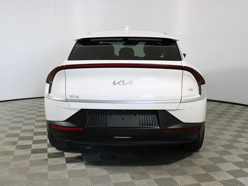 Used 2024 Kia EV6 Light RWD image 28