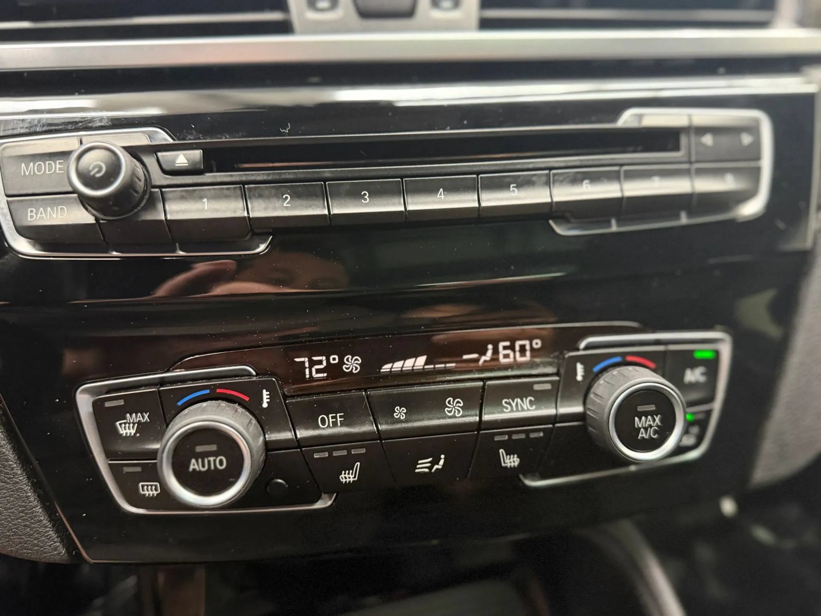 Used 2018 BMW X2 sDrive28i w/ Convenience Package FWD image 31