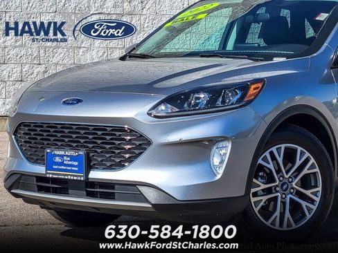 Certified 2022 Ford Escape SEL w/ Technology Package AWD/4WD image 2