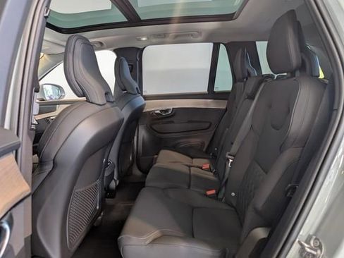 New 2026 Volvo XC90 B6 Plus w/ Protection Package Premier AWD/4WD image 23